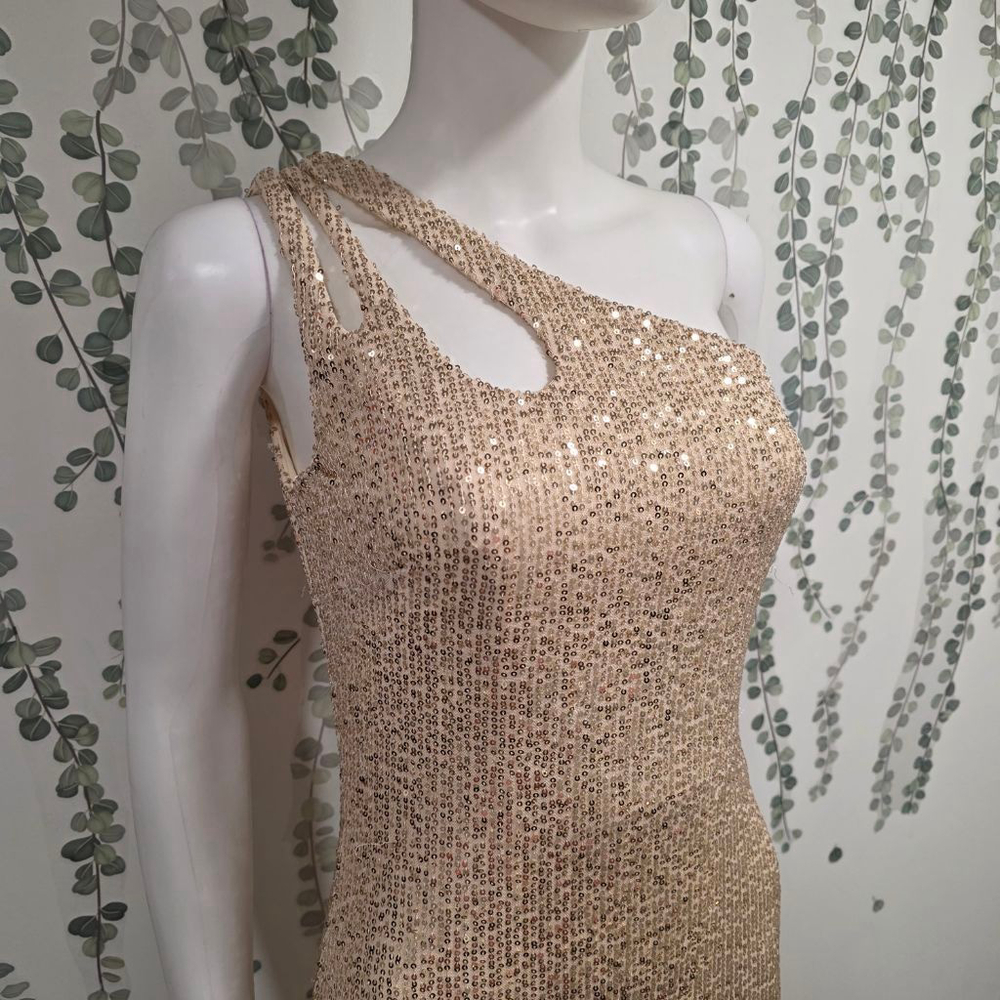 Ieena for Mac Duggal Gold Sequin One-Shoulder Gown Size 4 NWT - Picture 5 of 14